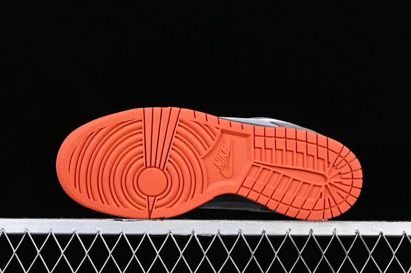 All Categories Nk SB Dunk Series Nk SB Dunk Low Low-top Sneakers Nk Dunk SB New York Gray Peace Dove New York City Limited SB Low-top Casual Sneakers 304292-011